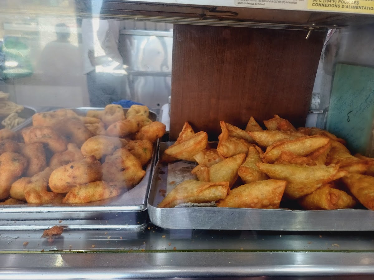 Kumar pillai Restaurant Farwaniya - Photo 5