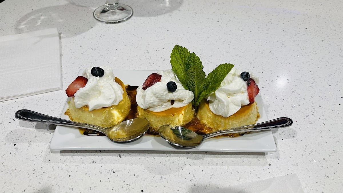 787 Restaurant & Lounge - Photo 2