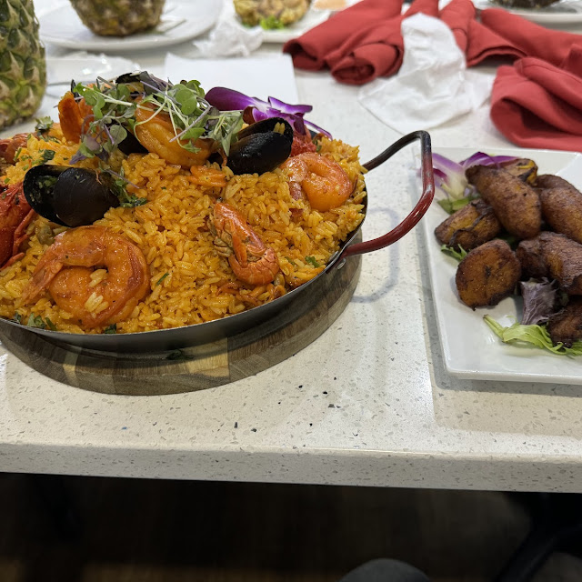 Paella De Mariscos