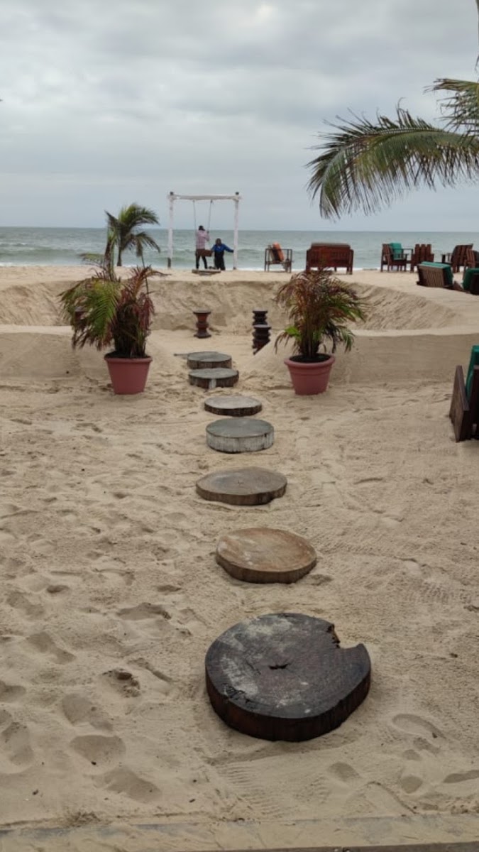 La Voile Blanche Restaurant - Photo 9