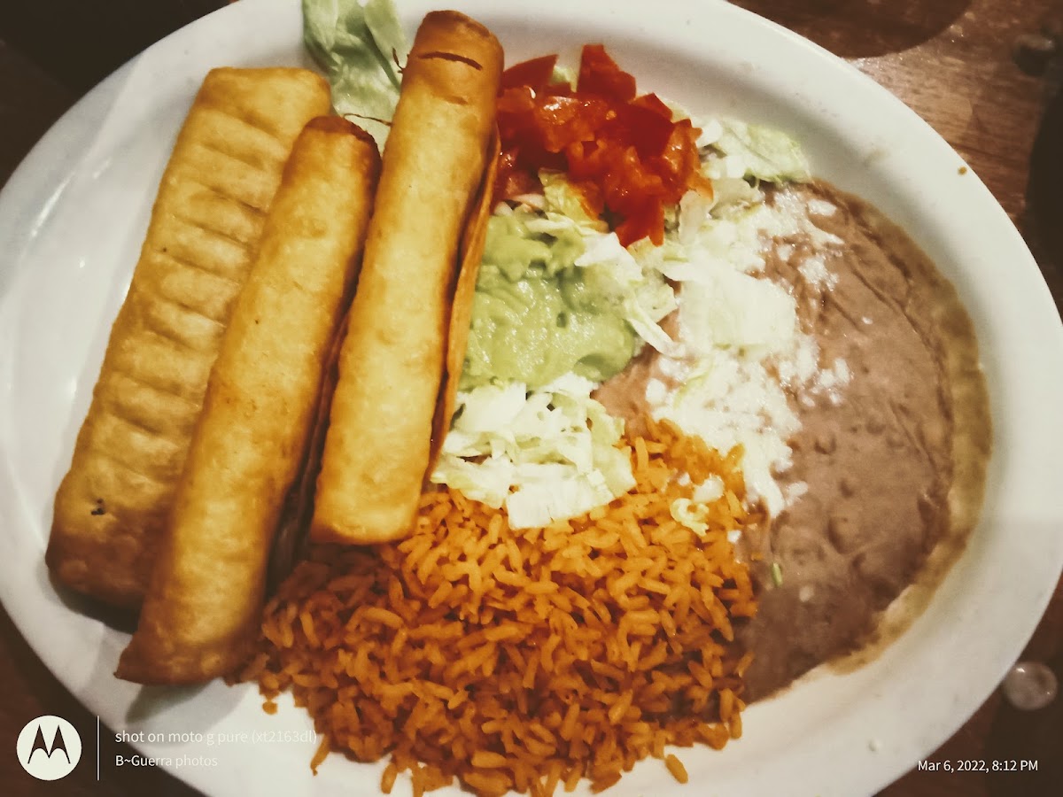 Old Mexico Restaurant - Photo 8