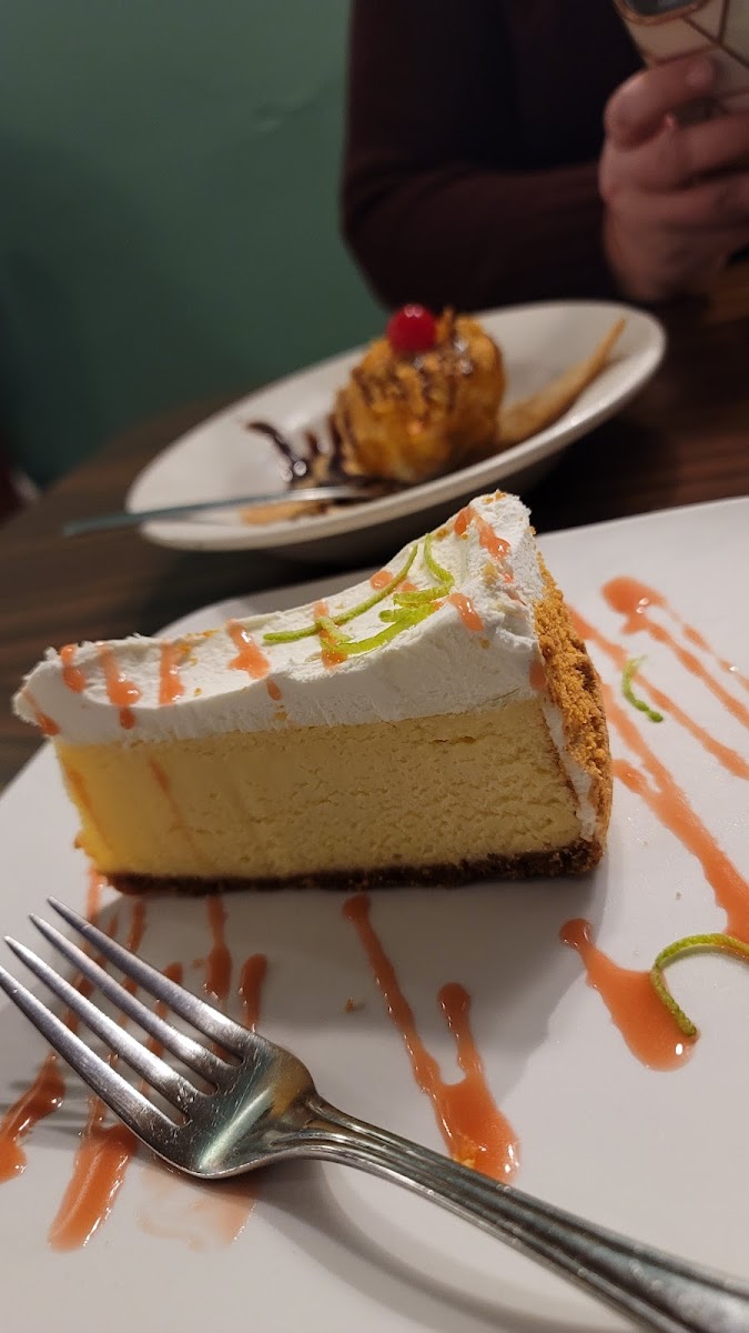 Max's Bistro & Bar - Photo 6