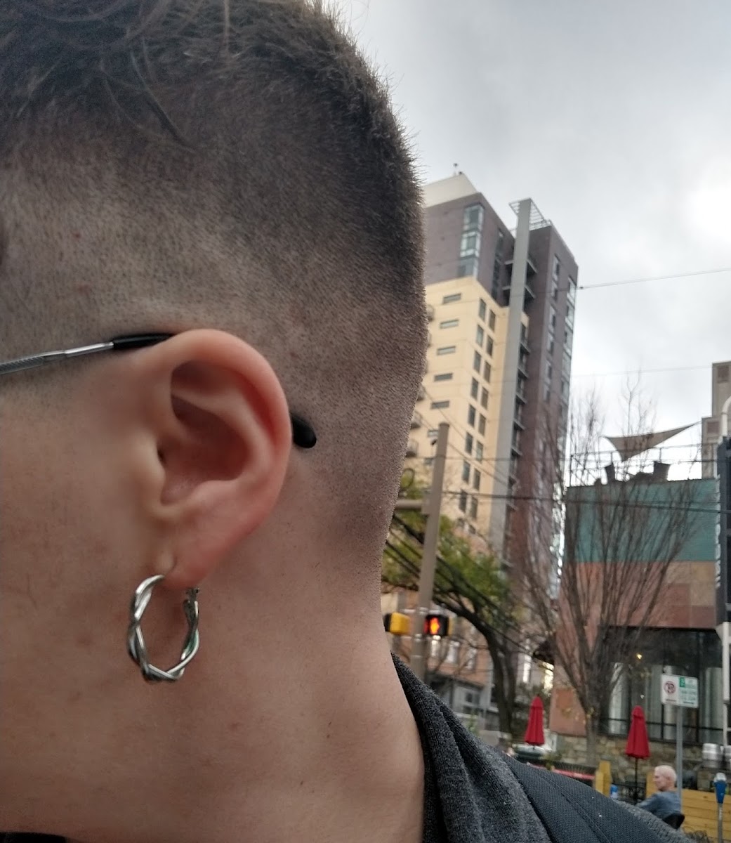Tran's Barber Shop - Photo 1
