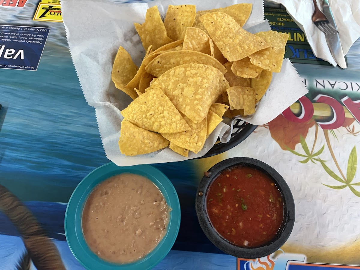 La Costa Mexican - Photo 3