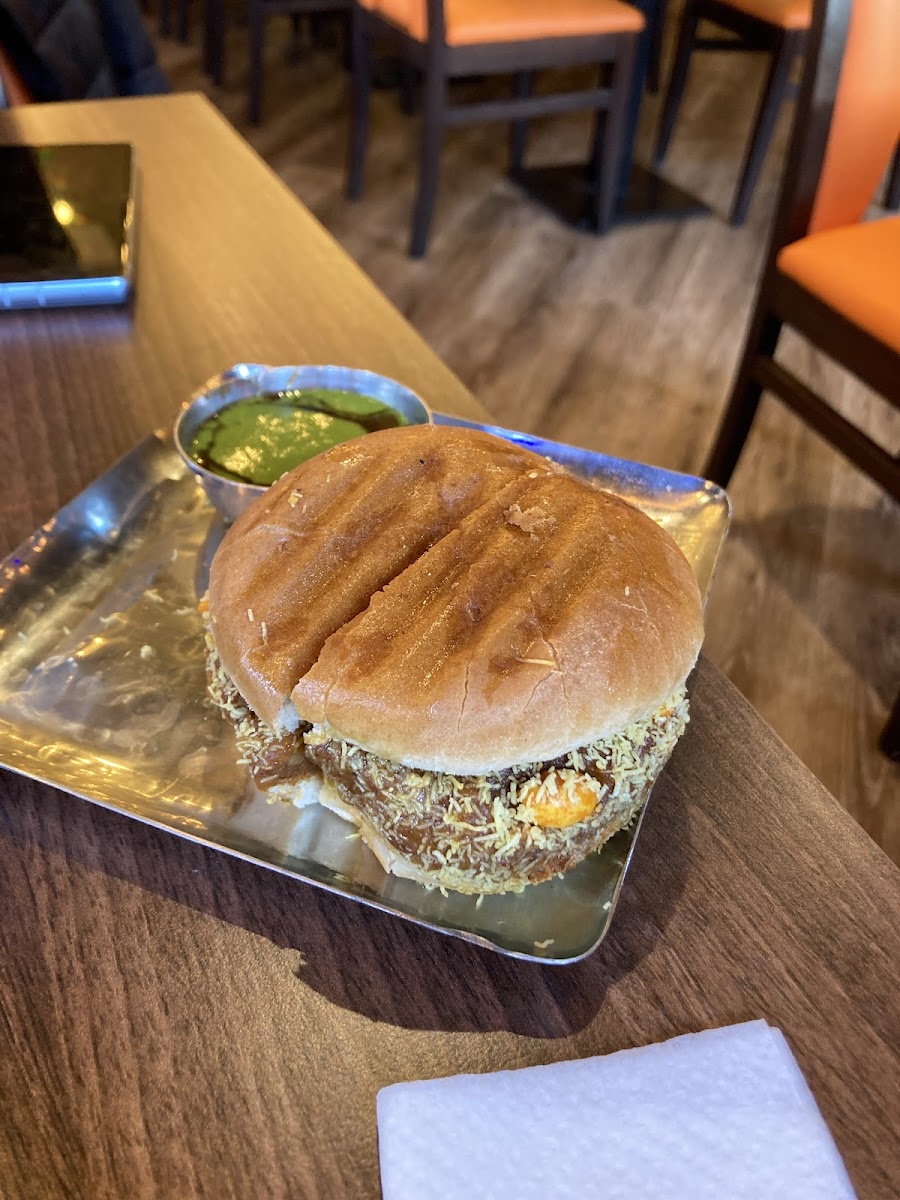 Gujju Dhaba Express - Photo 6