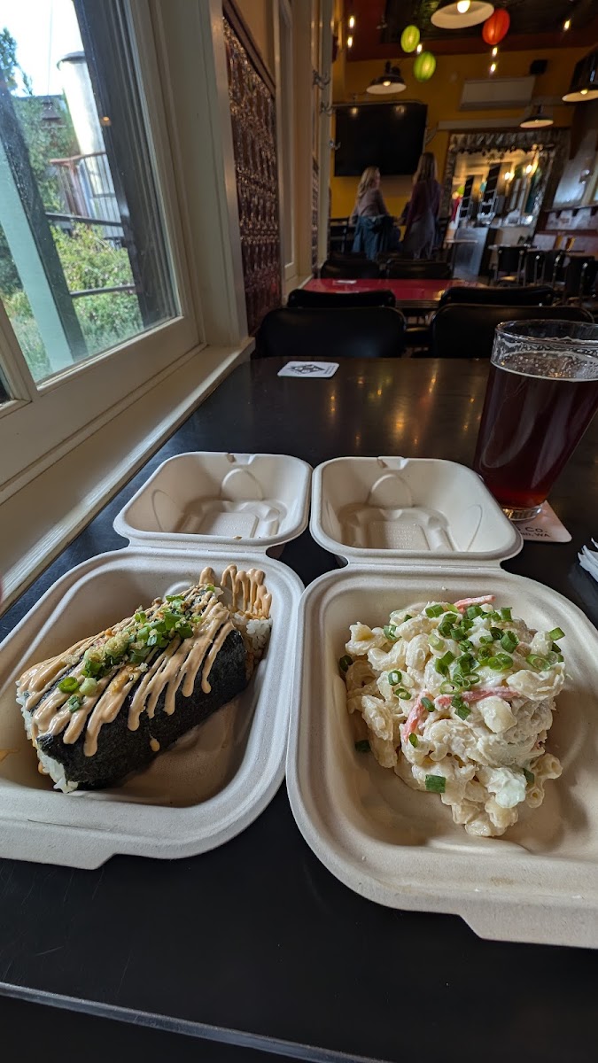 Ikaika Grill - Photo 4