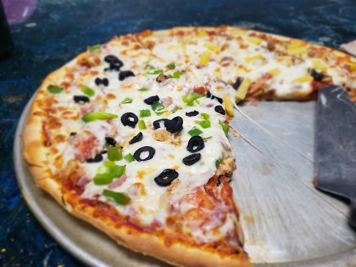 Elkader Pizzeria - Photo 1