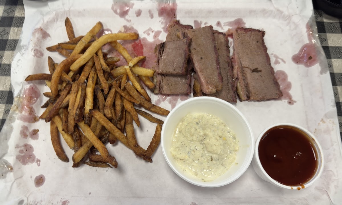 Northside BBQ - Photo 8