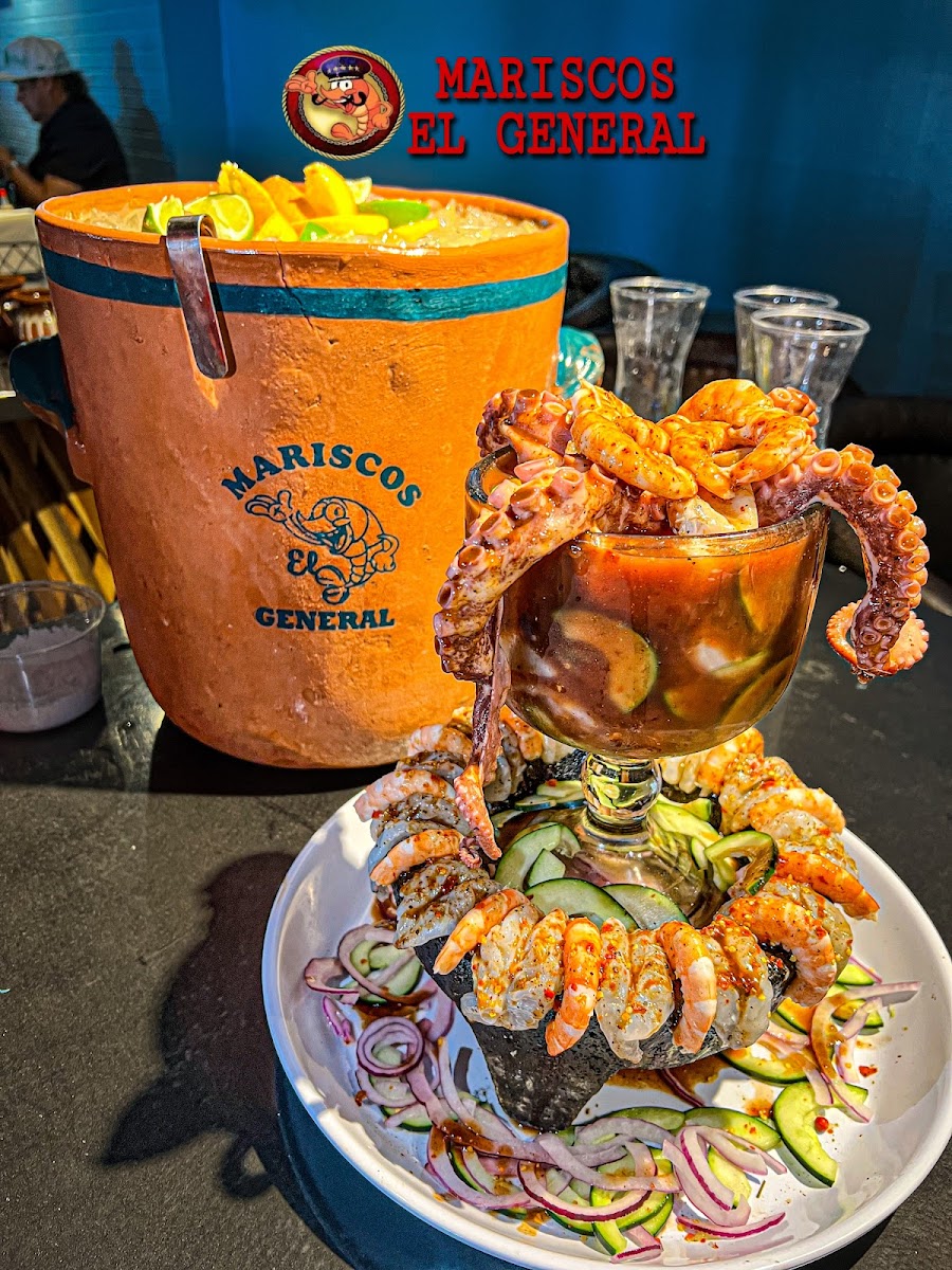 Mariscos El General - Oklahoma City - Photo 4