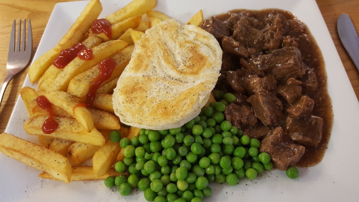 Posh-Nosh - Photo 1