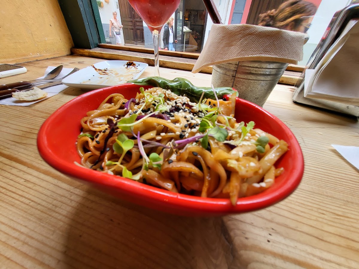 Bar Alfalfa - Photo 9