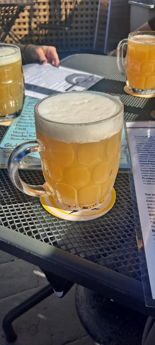 Ipswich Tavern - Photo 3