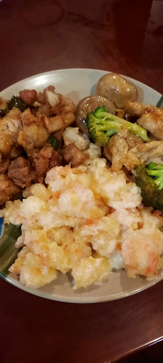osaka hibachi & sushi buffet - Photo 8