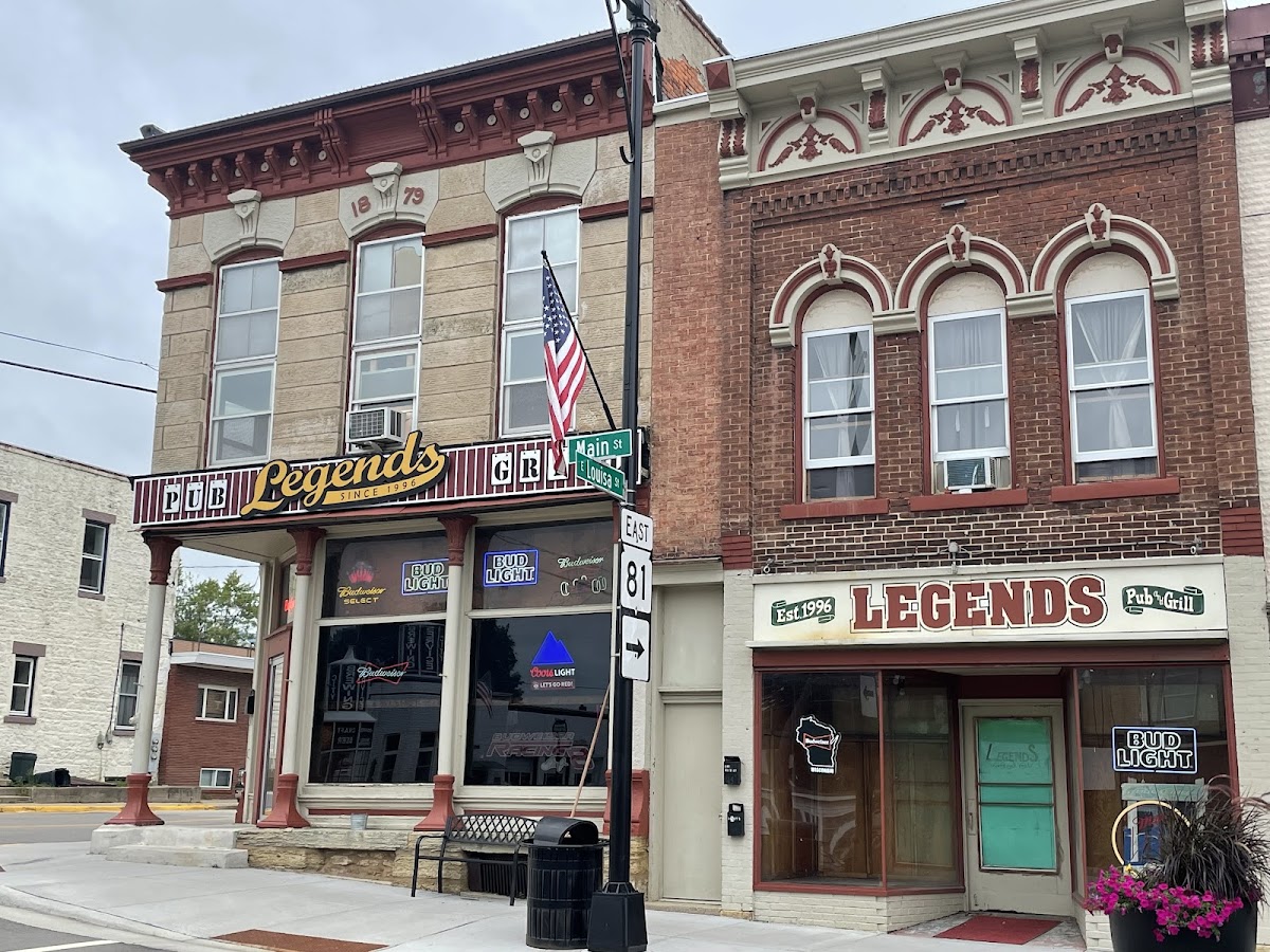 Legends Pub & Grill