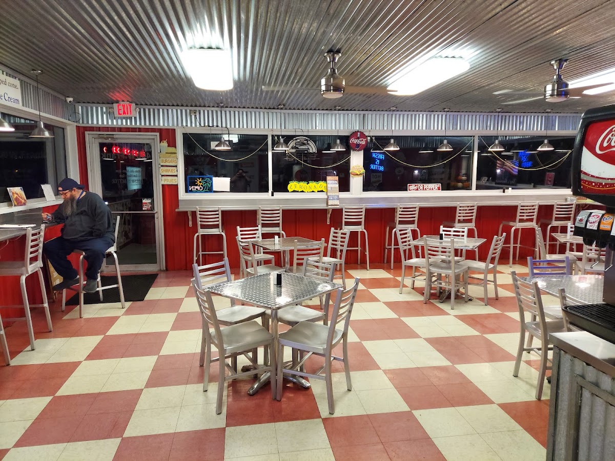 Zesty Burger - Photo 3