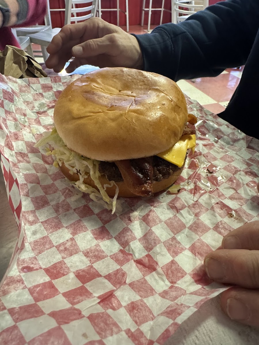 Zesty Burger - Photo 4