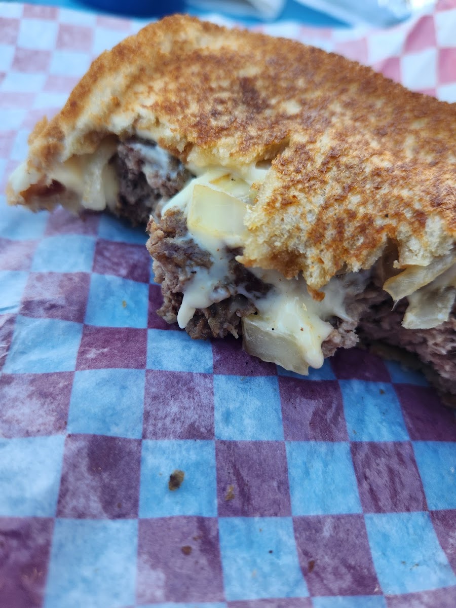 Zesty Burger - Photo 6