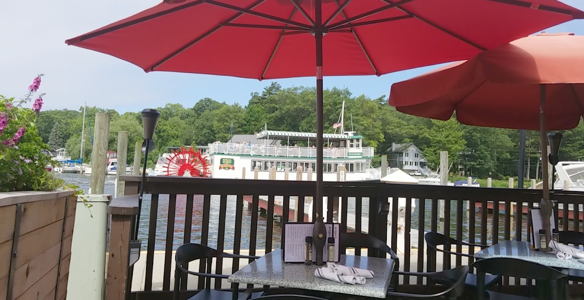 Mermaid Bar & Grill
