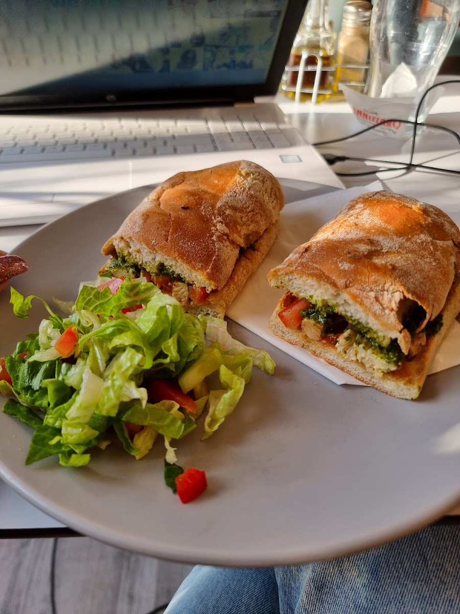 Mario's Cafe - Photo 7