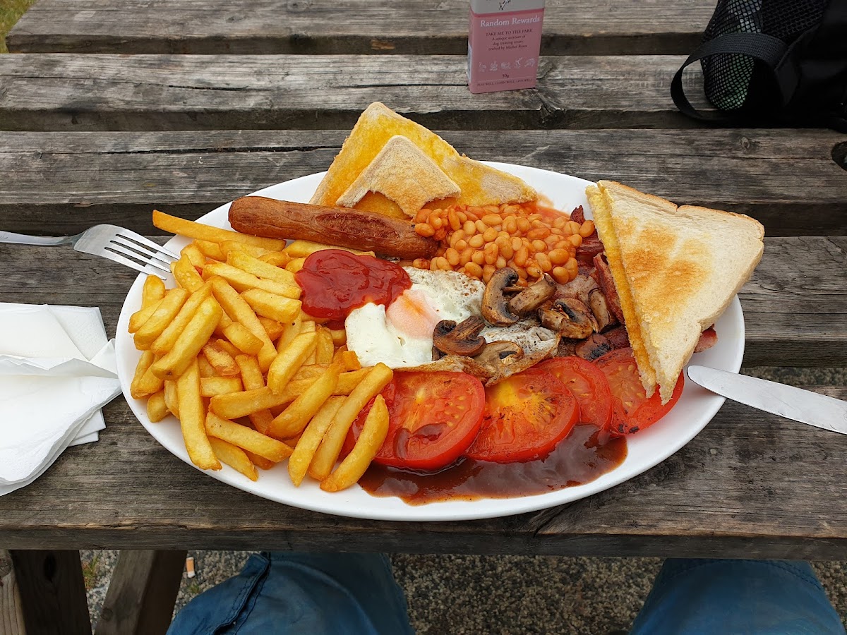 Kings Oak Cafe - Photo 1