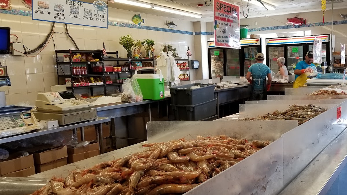 Baybrook's Fresh Seafood - Photo 2