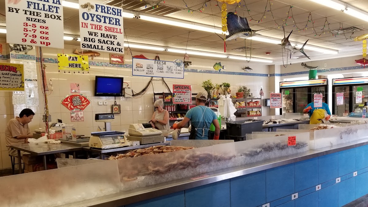 Baybrook's Fresh Seafood - Photo 3