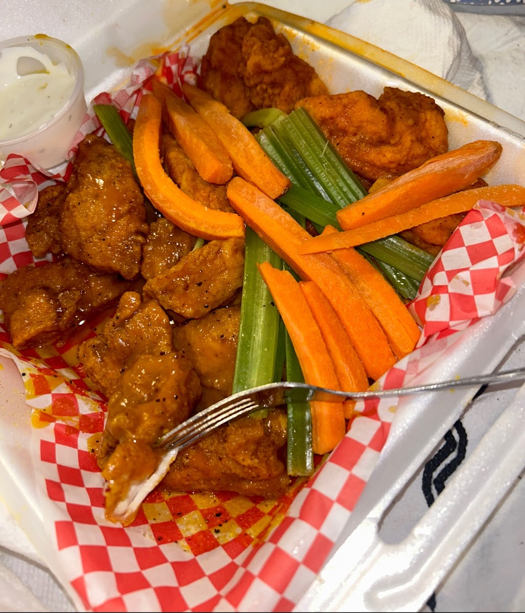 JD's Wings 2 Go - Hwy 70 - Photo 2