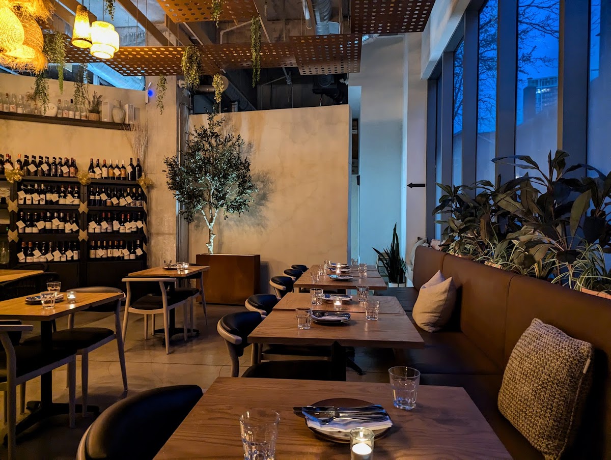 Ladybug Wine Bar - Photo 3