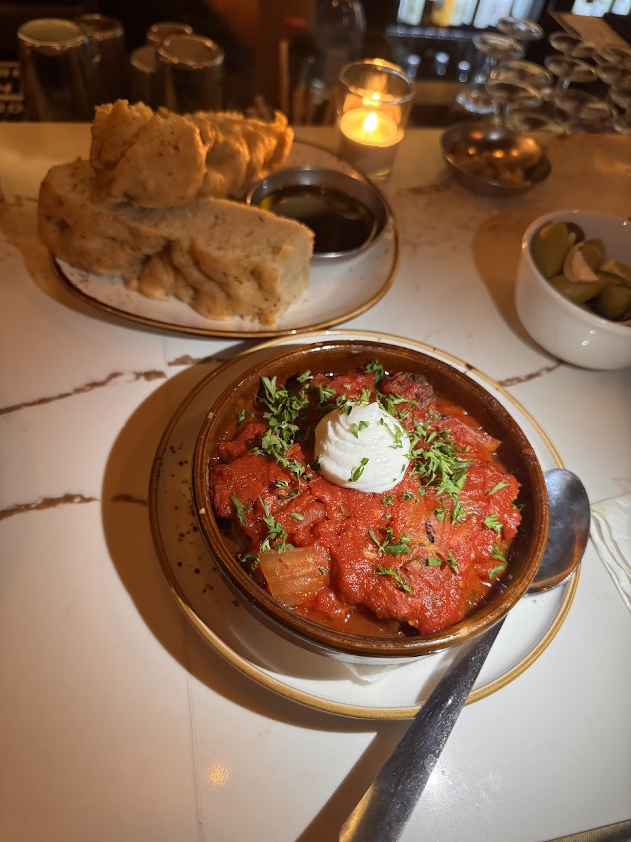 Ladybug Wine Bar - Photo 8