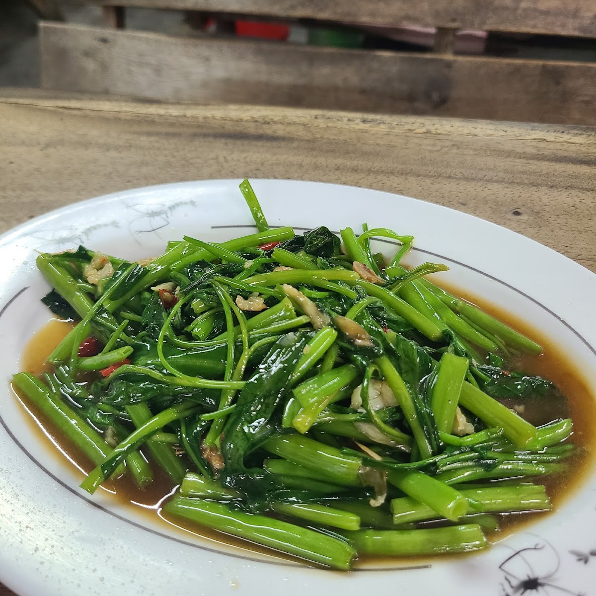 Isaan Ros Sab Restaurant - Photo 8