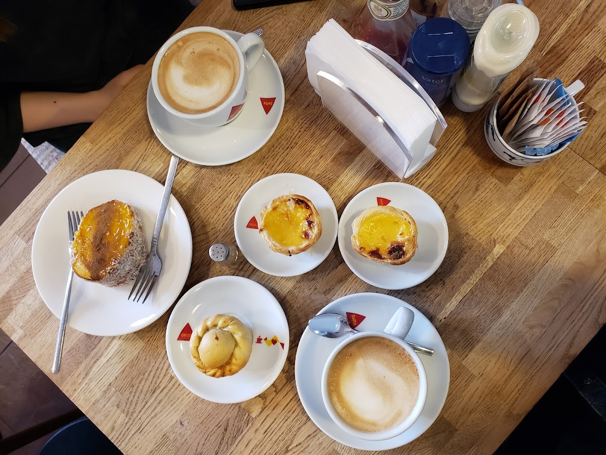 Tasca Cafe - Photo 3
