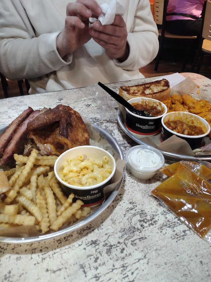 Hog-N-Bones -Valdosta Ga. - Photo 6
