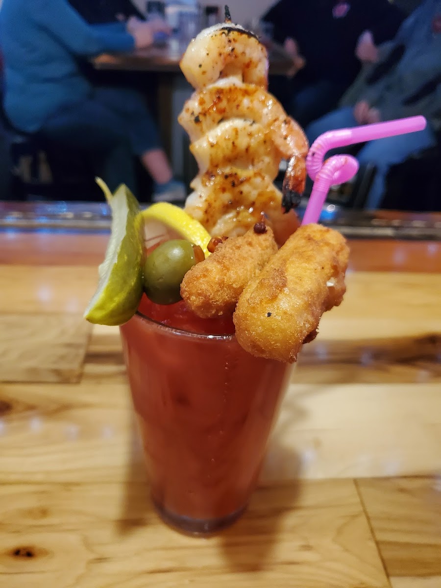Slugger's Sports Bar & Grill - Photo 4