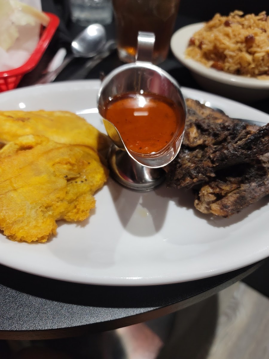 Three Tides Caribbean Restaurant & Bar - Photo 9