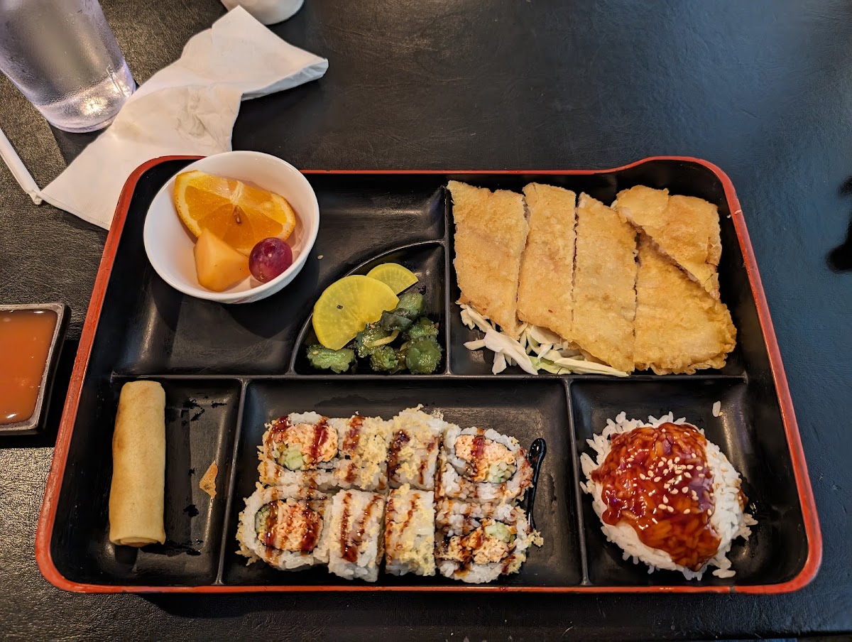 Sakura Japanese Sushi Bar & Grill - Photo 3