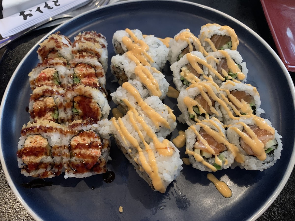 Sakura Japanese Sushi Bar & Grill - Photo 6
