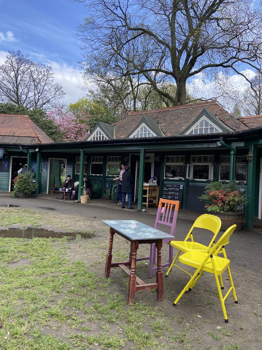 The Pavilion Cafe - Photo 2