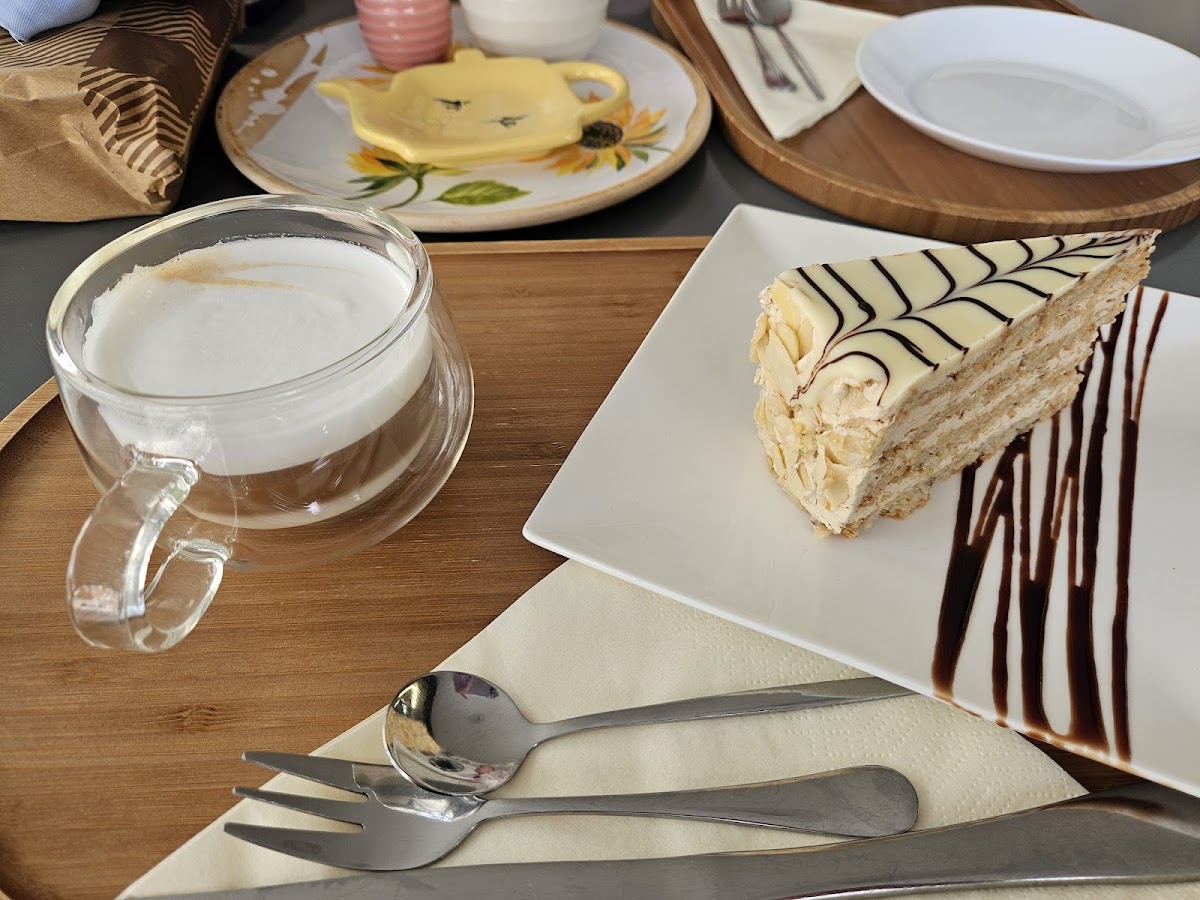 The Sunflower Cafe Ltd. - Photo 2