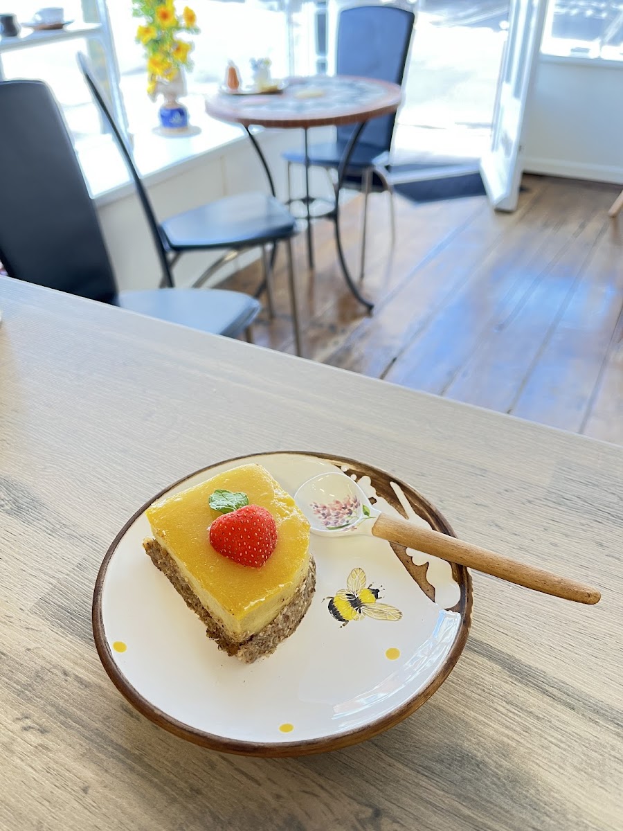 The Sunflower Cafe Ltd. - Photo 7