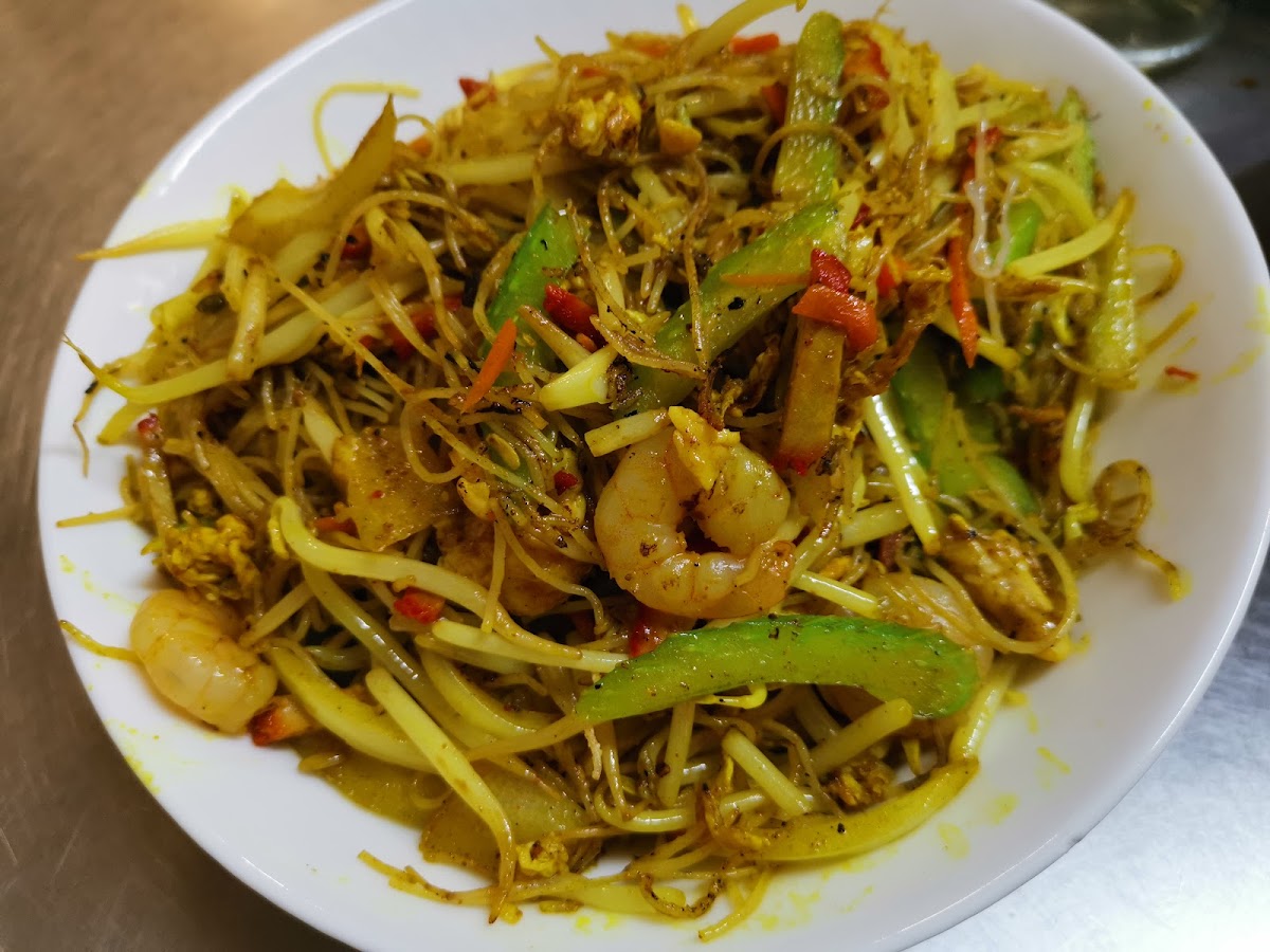Jin's Wicked Wok - Photo 9