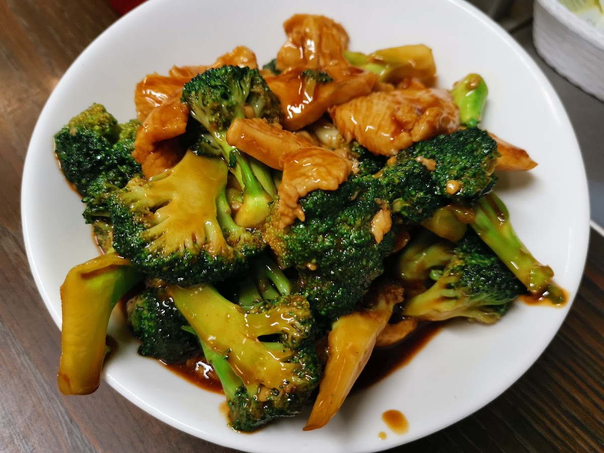 Jin's Wicked Wok - Photo 6