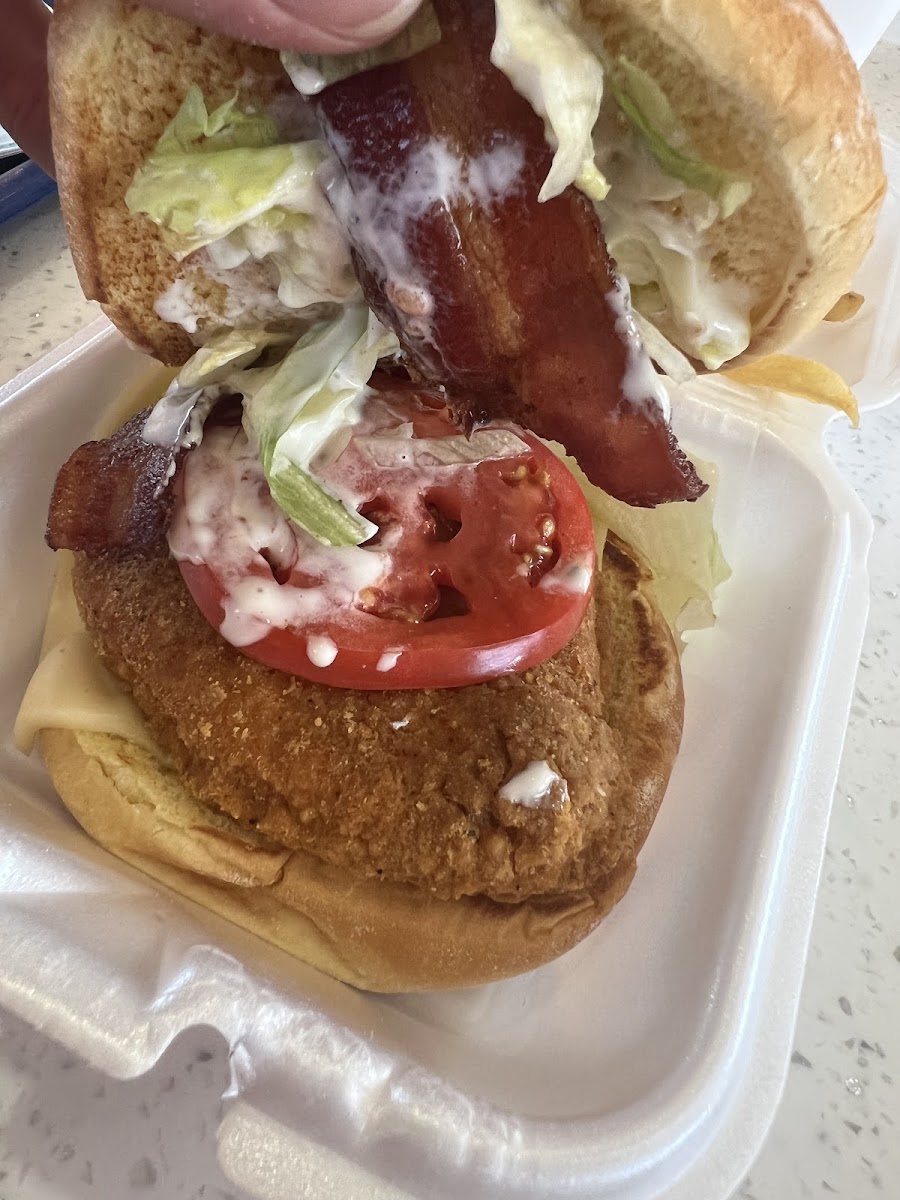Burgers Etc - Photo 7