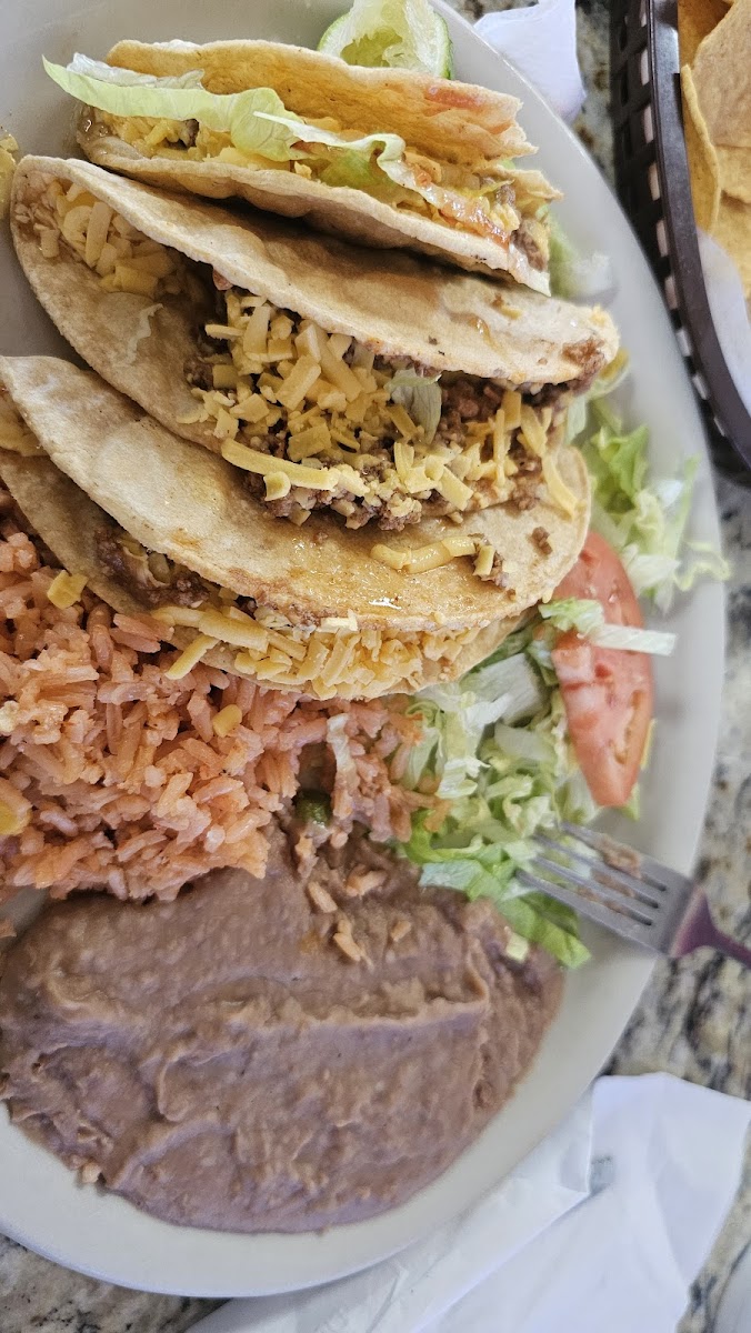 Taqueria Fiesta Charra - Photo 9