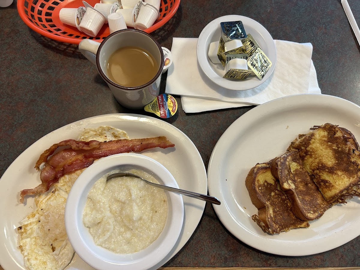 Grandpa's Diner - Photo 4