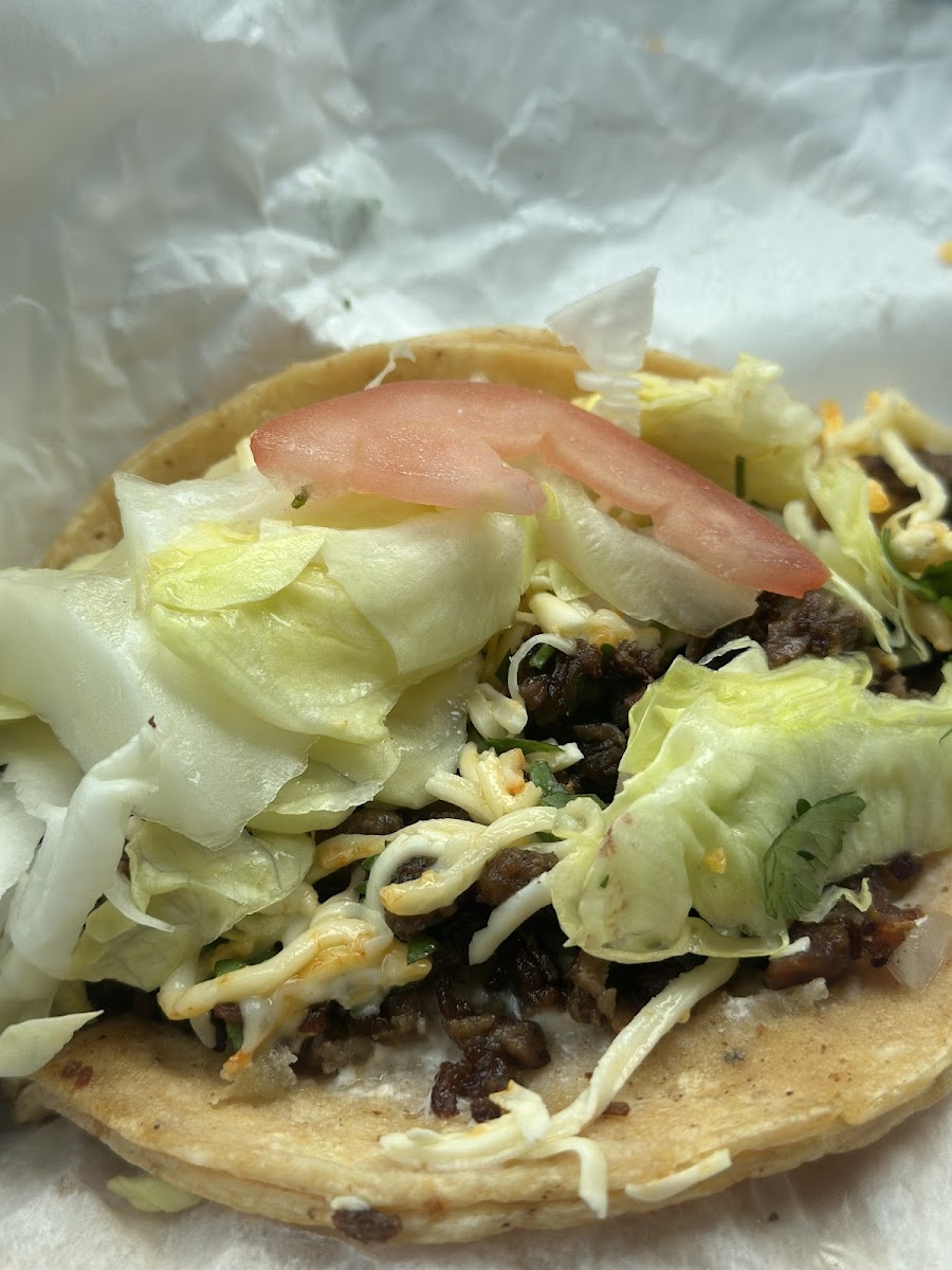 Taqueria El Jardin - Photo 9