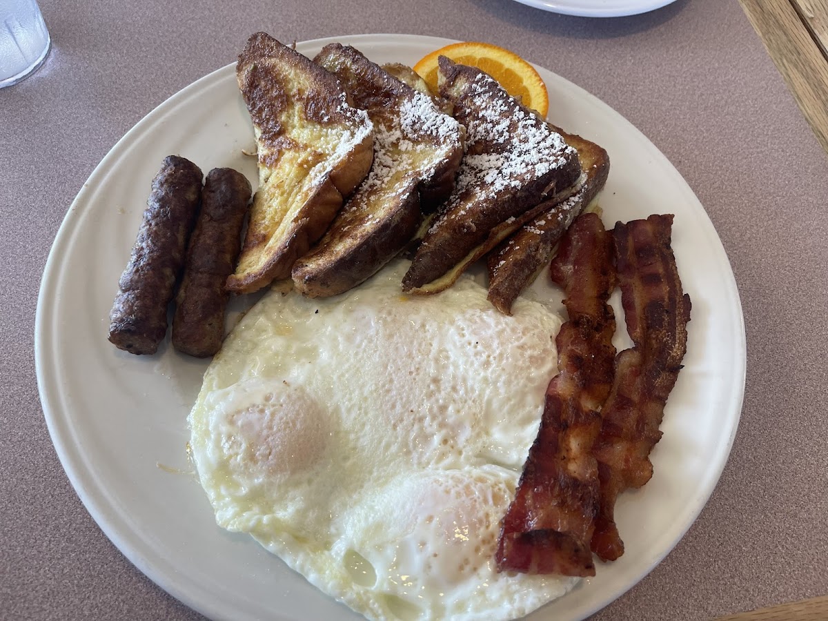 Anthony's Pancake House & Restaurant - Photo 5