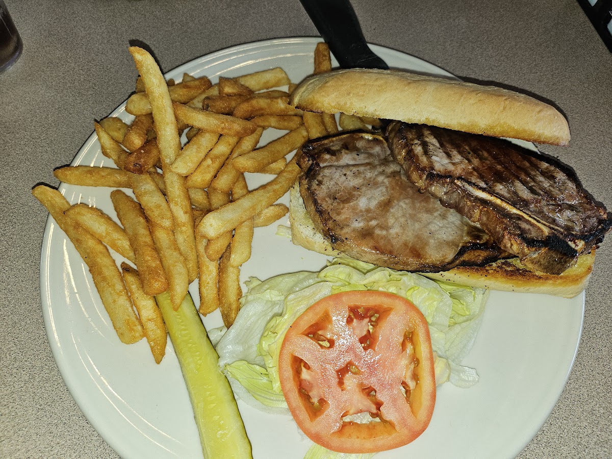 Anthony's Pancake House & Restaurant - Photo 6