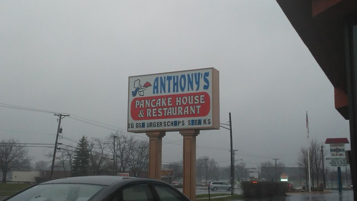Anthony's Pancake House & Restaurant - Photo 8