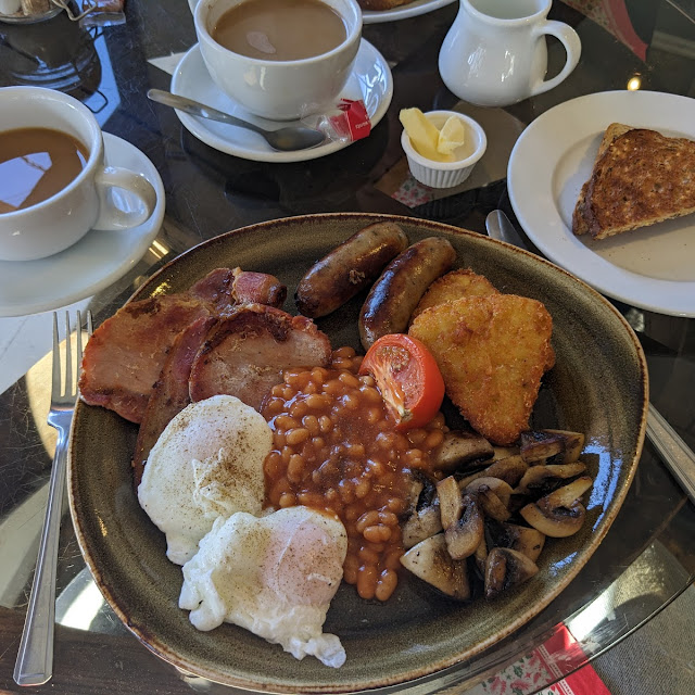 English Breakfast