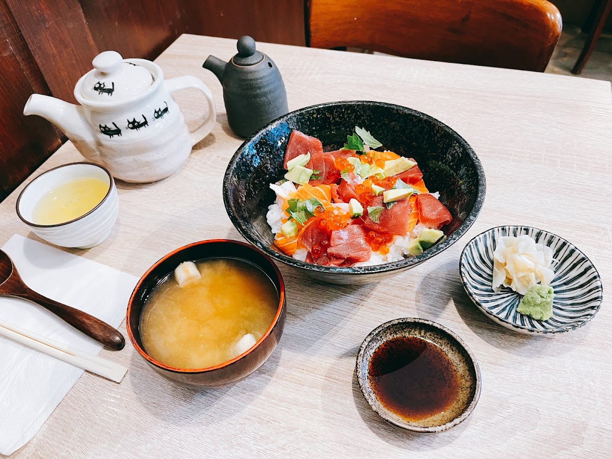 Rokkon Japanese Restaurant - Photo 1